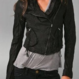 ILLIA - Black Leather Jacket - SO Rock n Roll!